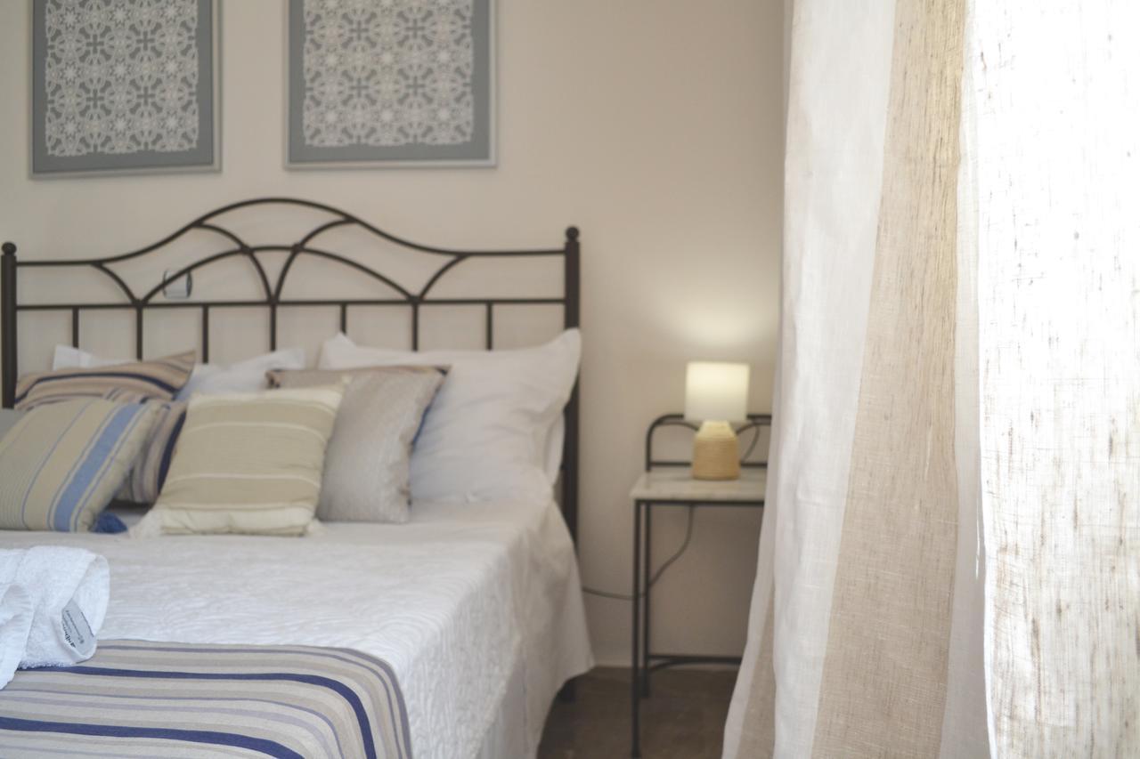 Ariadne & Theseus Apartments Naxos City Εξωτερικό φωτογραφία